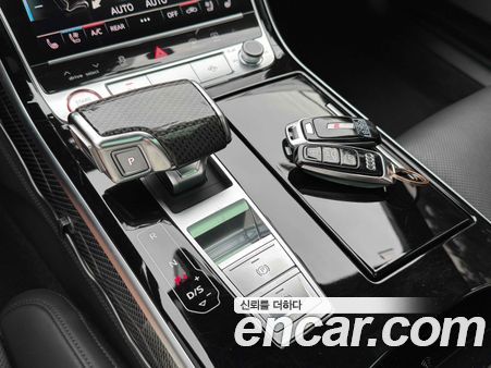 Audi S8 2020, фото 17