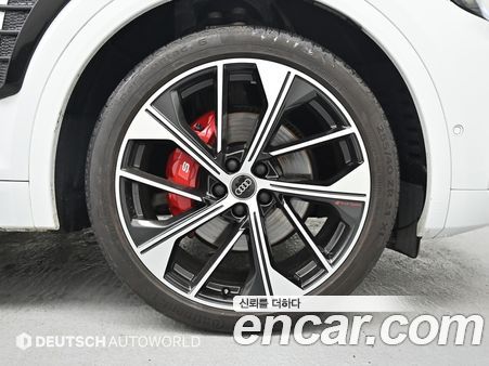 Audi SQ5 2023, фото 5