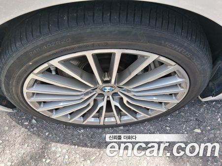 BMW 7 Series 2021, фото 20