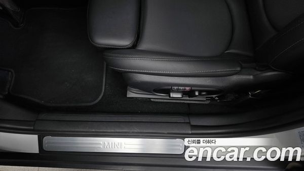 MINI CLUBMAN 2022, фото 31