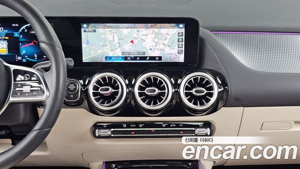 Mercedes-Benz GLA 2021, фото 20