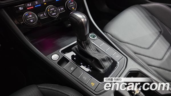 Volkswagen Jetta 2021, фото 12