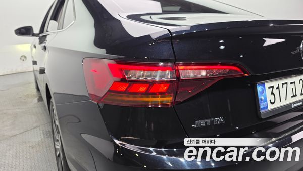 Volkswagen Jetta 2021, фото 9