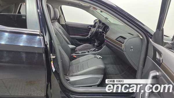 Volkswagen Jetta 2021, фото 16