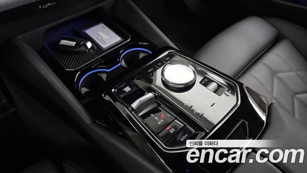 BMW 5 Series 2026, фото 12