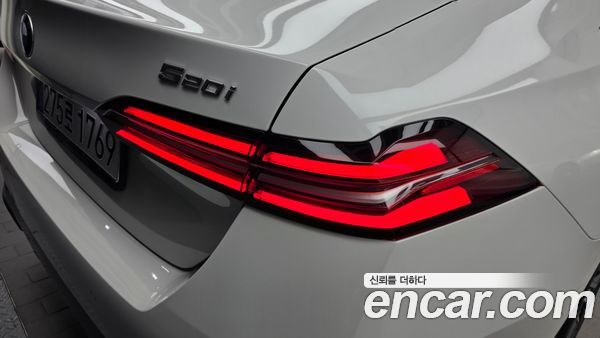 BMW 5 Series 2026, фото 9