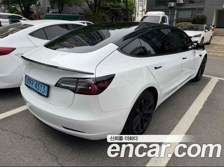 Tesla Model 3 2022, фото 2