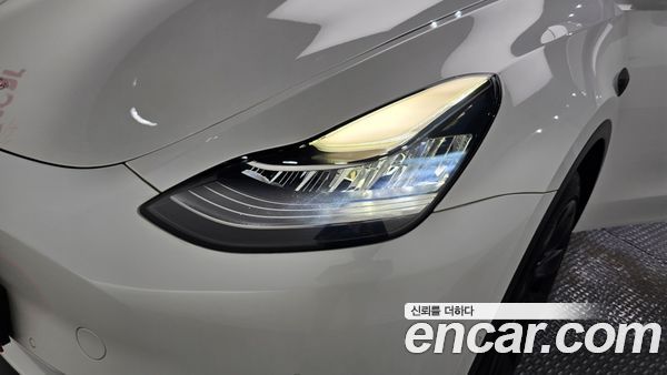 Tesla Model Y 2022, фото 7