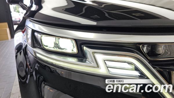 Kia Carnival 2021, фото 8