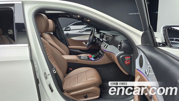 Mercedes-Benz E-Class 2021, фото 15