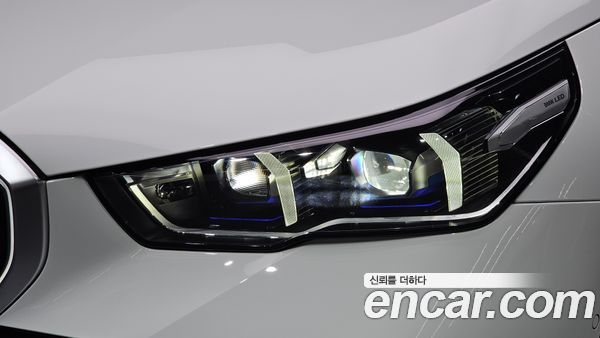 BMW 5 Series 2025, фото 8