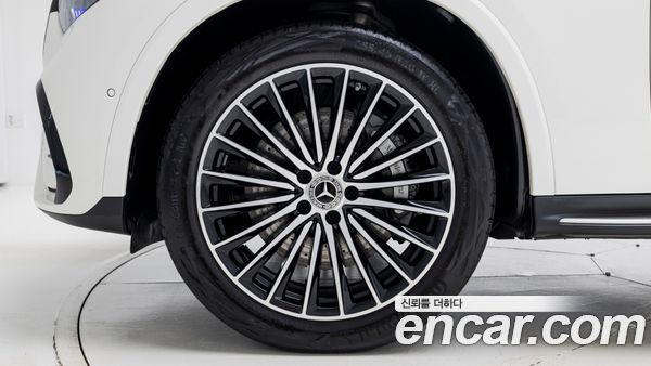 Mercedes-Benz GLC 2025, фото 5