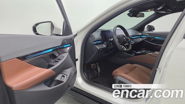 BMW i5 2024, фото 13