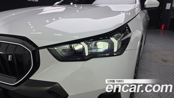 BMW i5 2024, фото 8