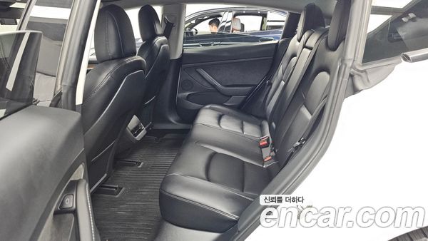Tesla Model 3 2022, фото 16