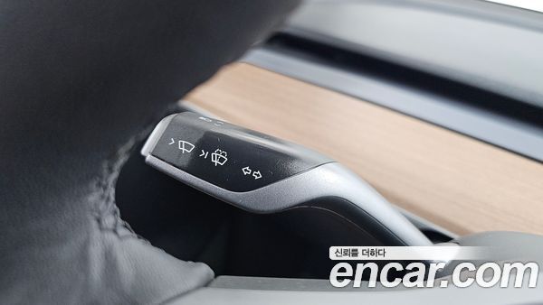 Tesla Model 3 2022, фото 35