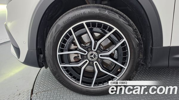 Mercedes-Benz EQB 2023, фото 5