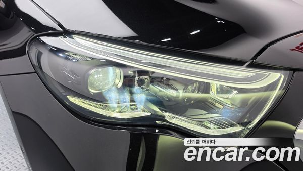 Mercedes-Benz E-Class 2024, фото 7