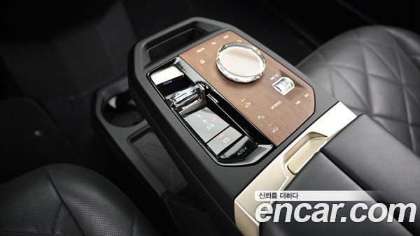 BMW iX 2023, фото 9