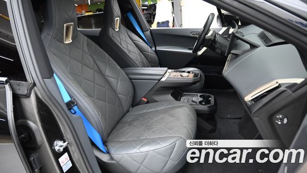 BMW iX 2023, фото 10