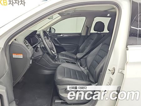 Volkswagen Tiguan 2023, фото 9