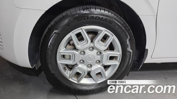 Hyundai Staria 2023, фото 5