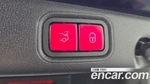 Mercedes-Benz E-Class 2021, фото 20