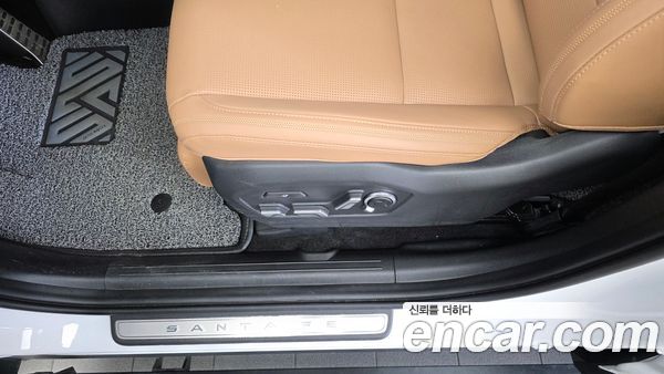 Hyundai Santa Fe 2025, фото 31