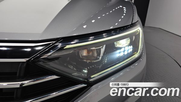 Volkswagen Jetta 2021, фото 8