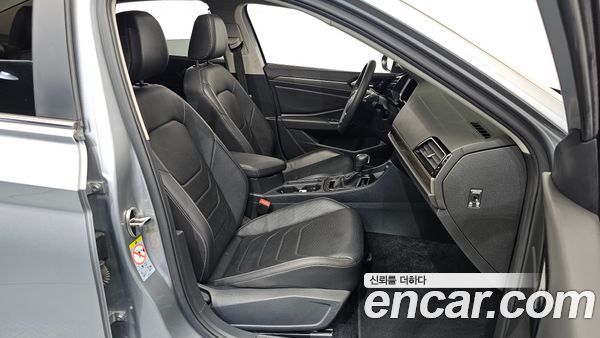Volkswagen Jetta 2021, фото 16