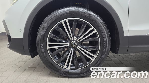 Volkswagen Tiguan 2022, фото 5