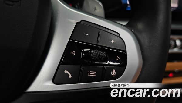 BMW 3 Series 2024, фото 30