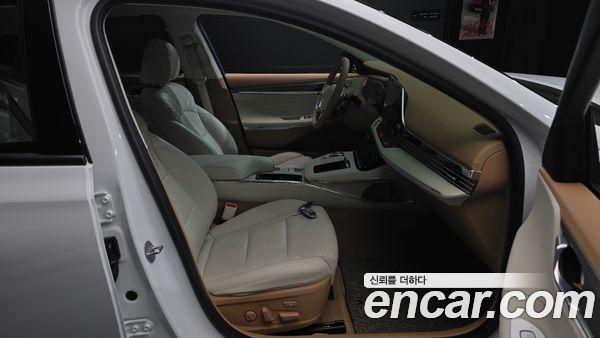 Hyundai Grandeur 2023, фото 16