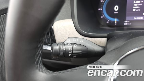 Volvo V90 2025, фото 28