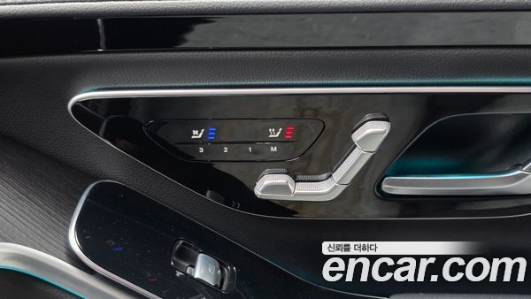 Mercedes-Benz S-Class 2022, фото 31