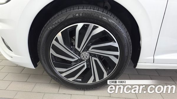Volkswagen Jetta 2021, фото 5