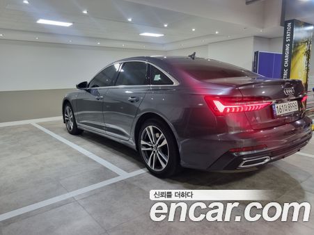 Audi A6 2021, фото 2