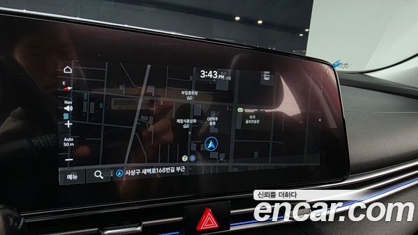 Hyundai Elantra 2021, фото 31