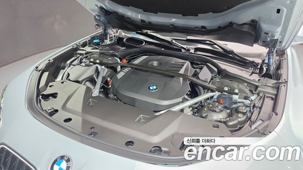 BMW 7 Series 2023, фото 20