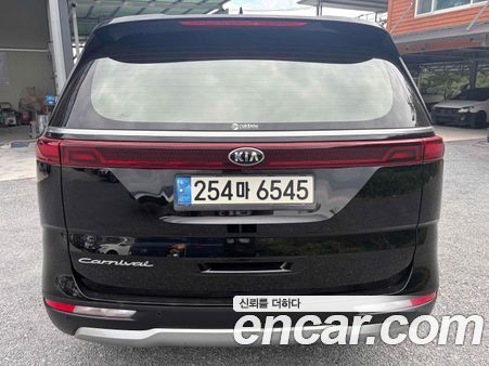 Kia Carnival 2021, фото 4