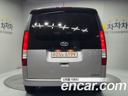 Hyundai Staria 2022, фото 6
