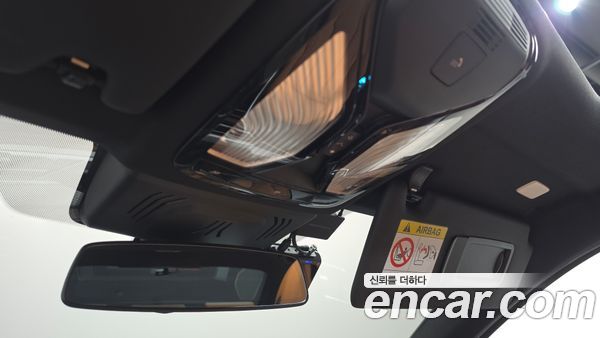 BMW 3 Series 2024, фото 30