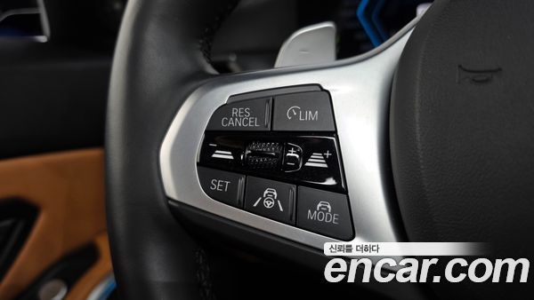 BMW 3 Series 2024, фото 33