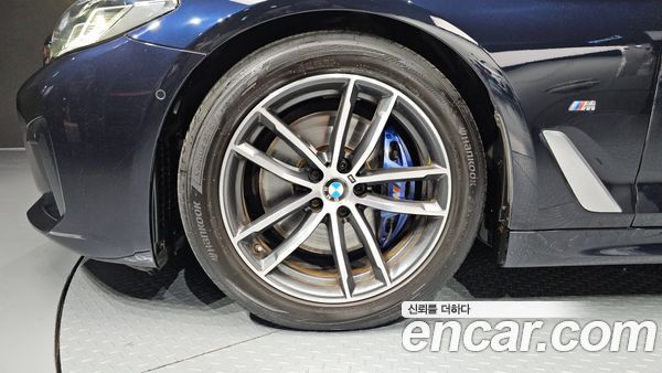 BMW 5 Series 2021, фото 4