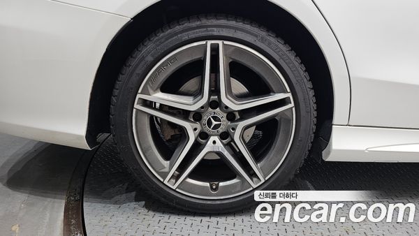 Mercedes-Benz C-Class 2021, фото 5