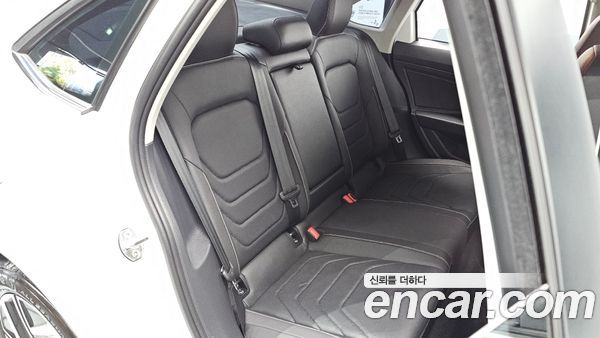Volkswagen Jetta 2024, фото 15