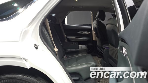Genesis GV70 2024, фото 12