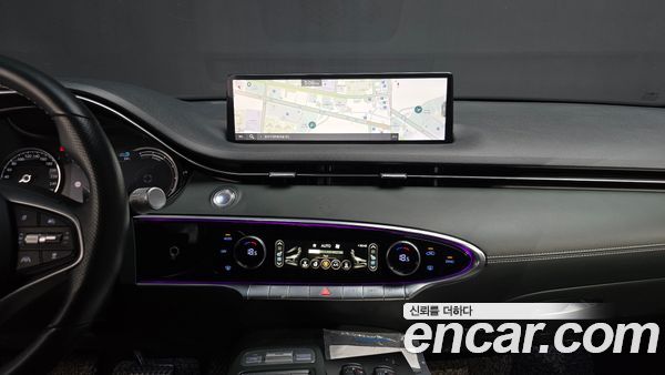 Genesis GV70 2024, фото 14