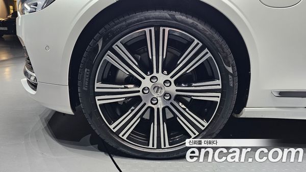 Volvo S90 2025, фото 5