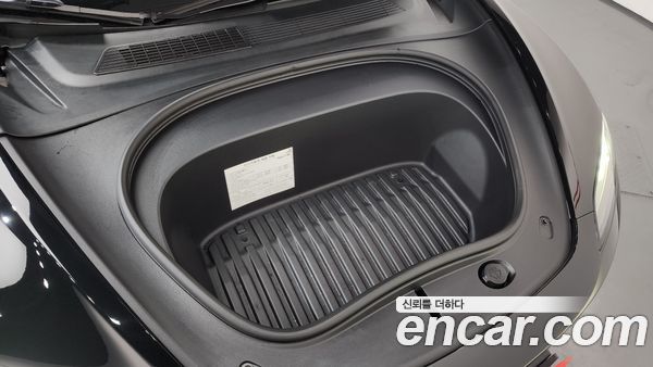 Tesla Model 3 2024, фото 6